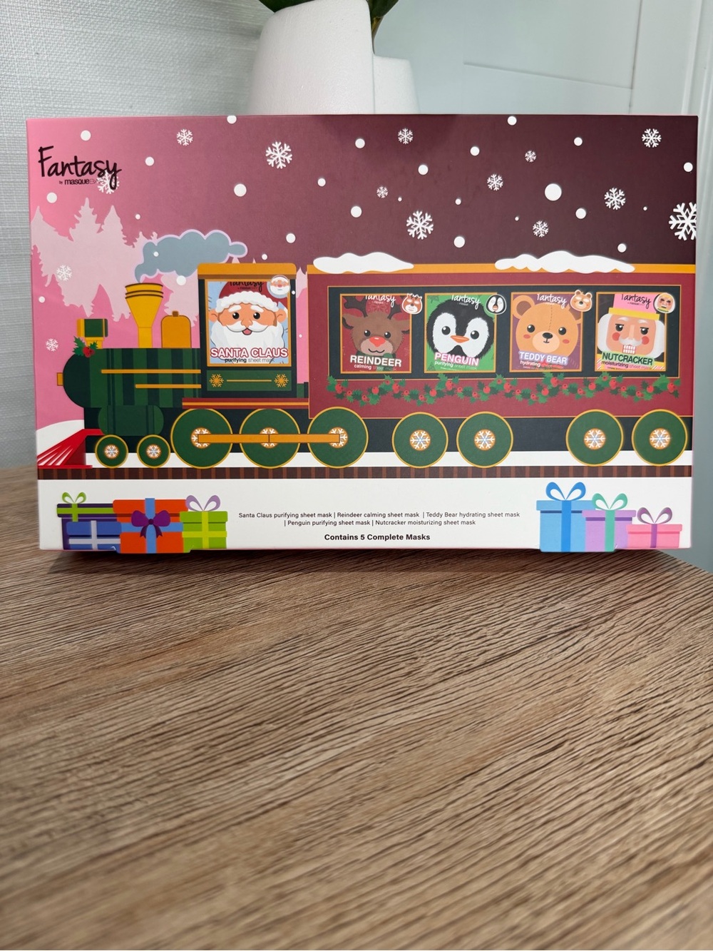 Kids Holiday Train Sheet Mask Set - Pink